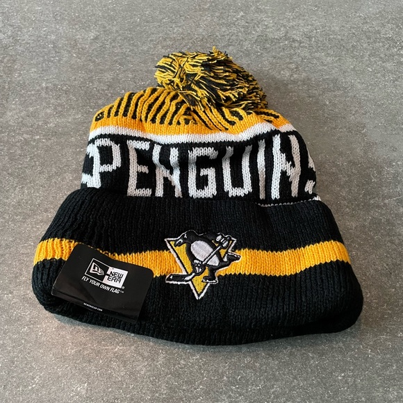 New Era Other - Brand new Pittsburgh Penguins beanie FIRM
